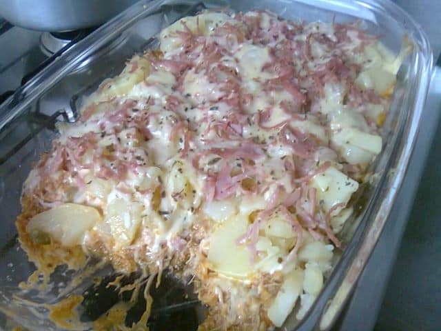 Batata de Forno com Frango Vapt-Vupt