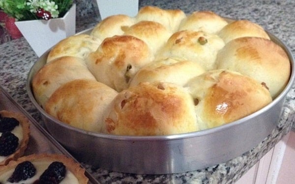 Pão Doce com Frutas Cristalizadas e Passas Brancas