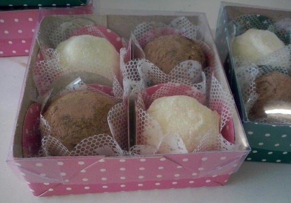 Trufas de Chocolate ao Leite e Chocolate Branco