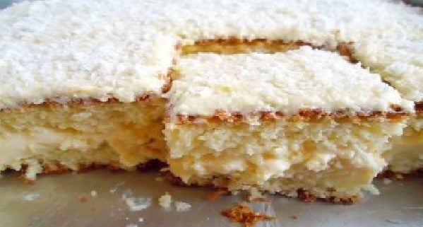 Bolo de Leite Ninho com Coco