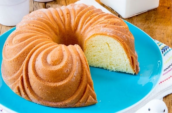 Bolo de Coco de Liquidificador