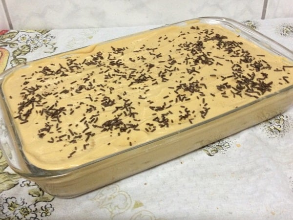 Torta de Biscoito com Doce de Leite