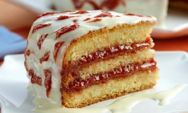 Bolo de Goiabada Cremosa