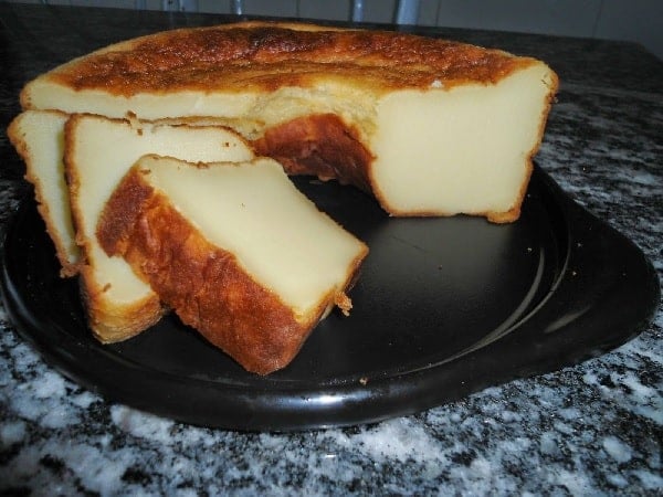 Bolo de Leite