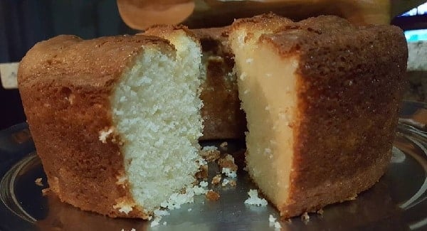 Bolo de Iogurte Natural