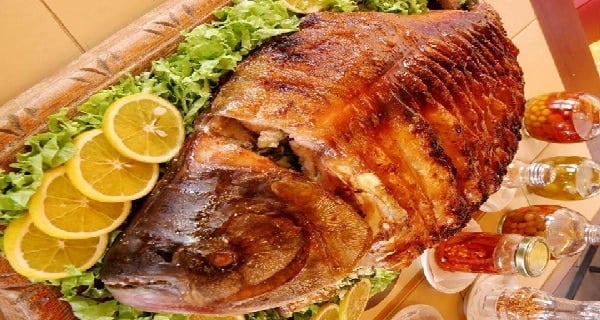 Peixe Assado e Recheado