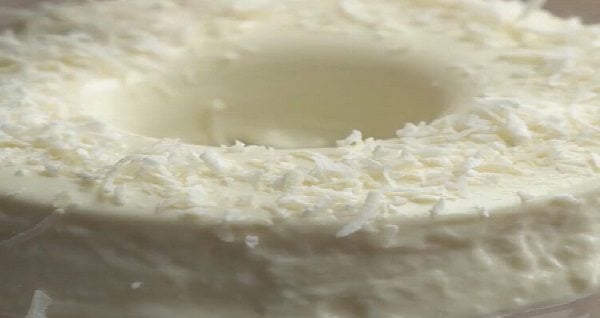 Bolo Gelado de Coco e Tapioca