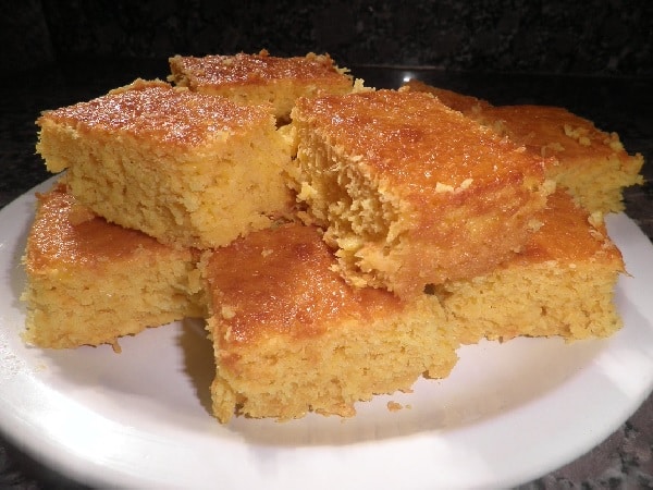 Bolo de Milho com Leite Condensado