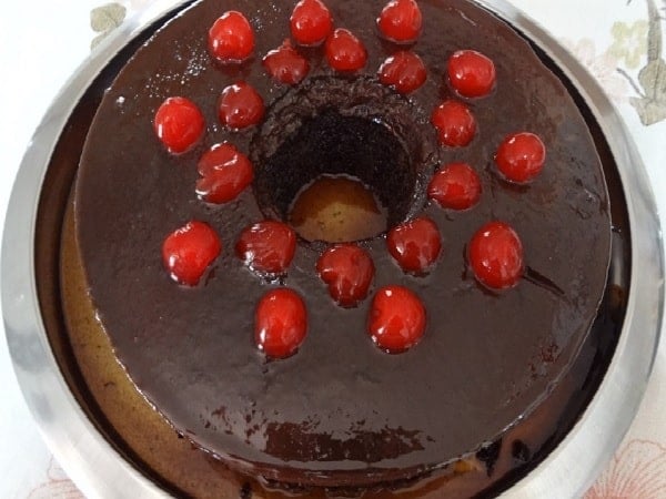 Bolo de Chocolate com Pudim de Chocolate