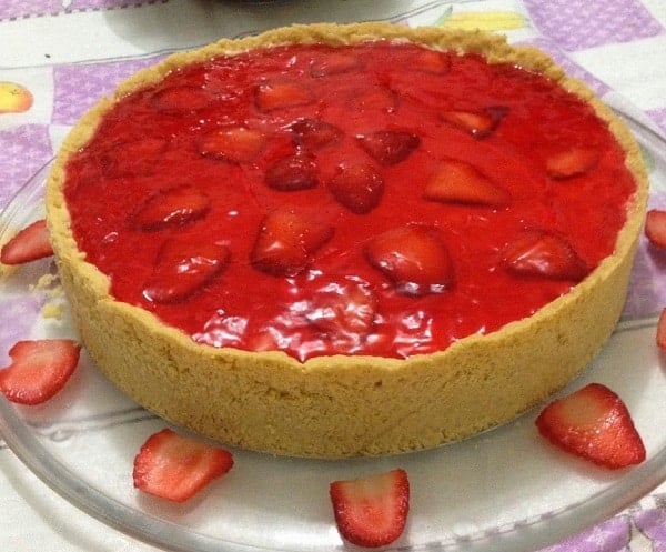 Torta de Morango com Gelatina