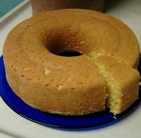 Bolo de Milho em Lata de Liquidificador