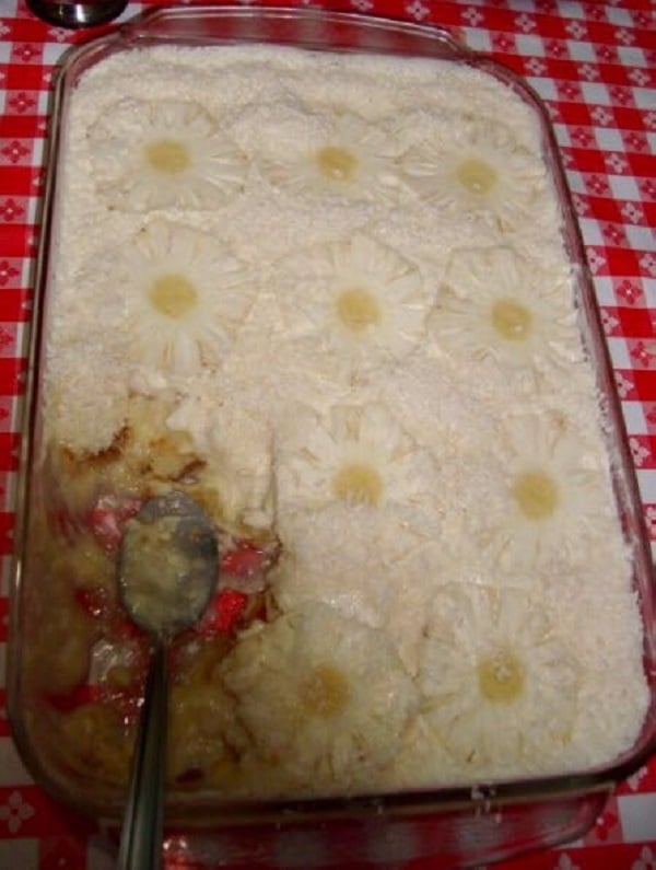 Pavê de Abacaxi com Coco