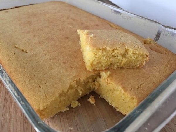 Bolo de Milho com Coco (sem Farinha)