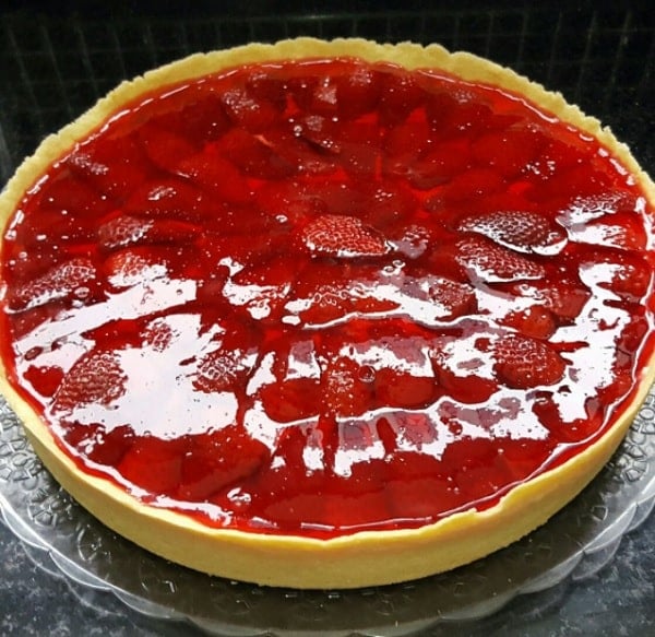 Torta de Morango Espelhada