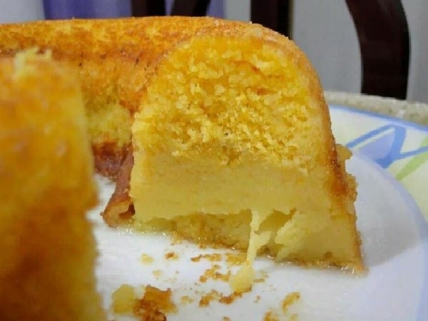 Bolo de Fubá Cremoso Simples e Rápido