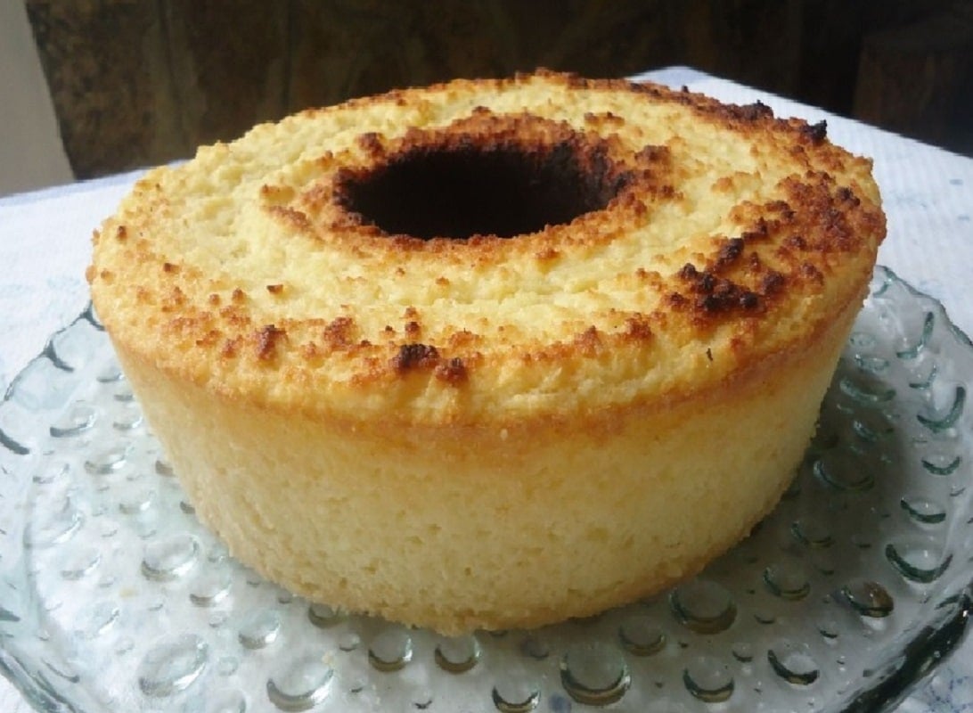 Bolo de Mandioca Ralada
