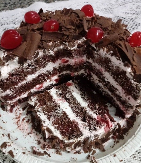 Bolo Floresta Negra Tradicional