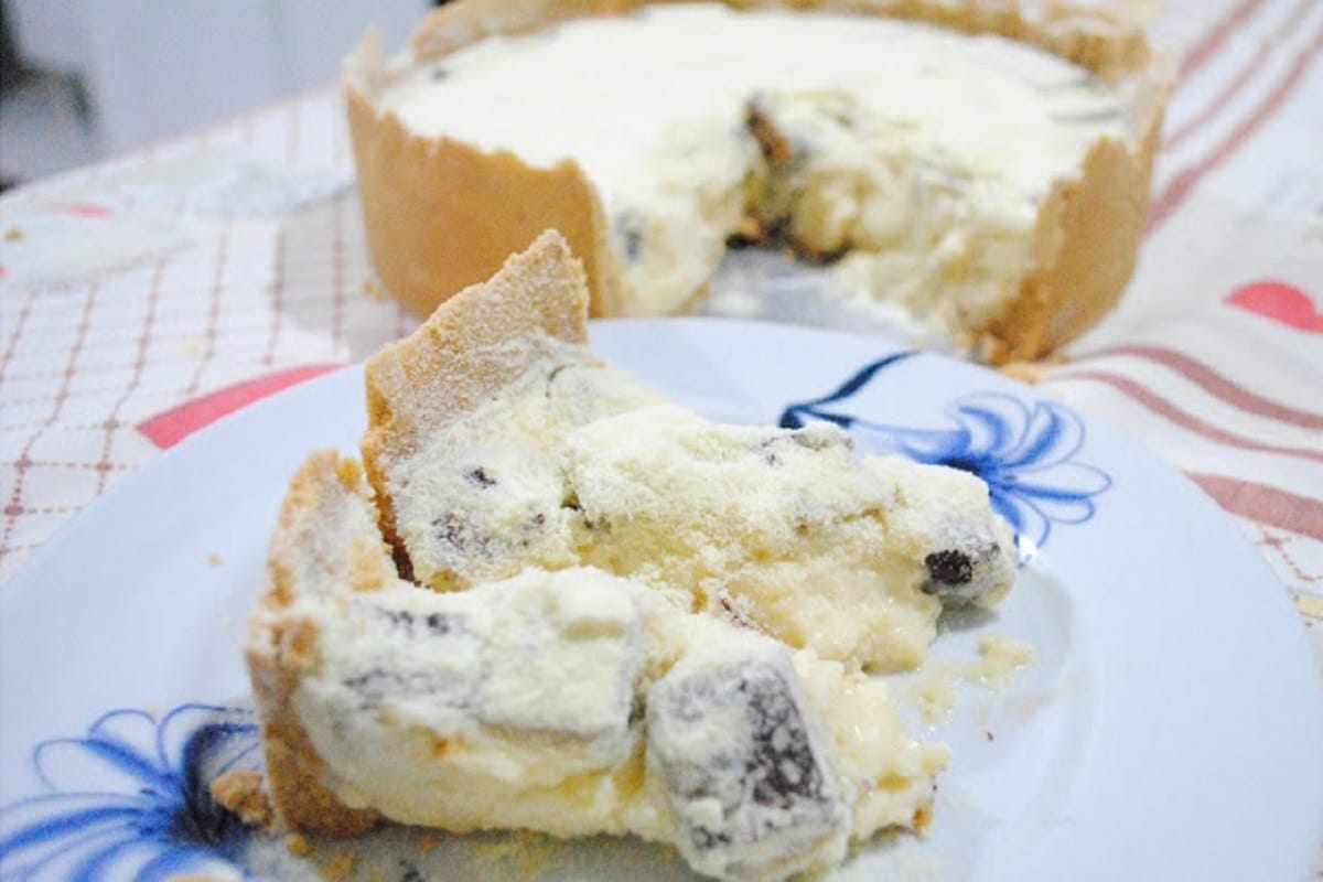 Torta Mousse de Leite em Pó com Chocolate Bis