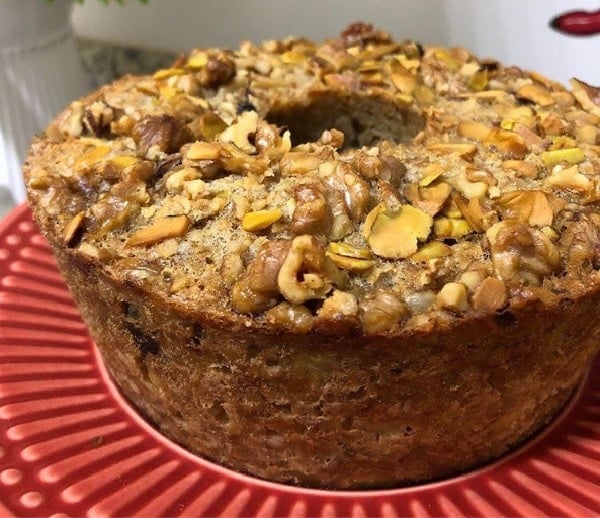 Bolo de Banana com Aveia e Castanhas