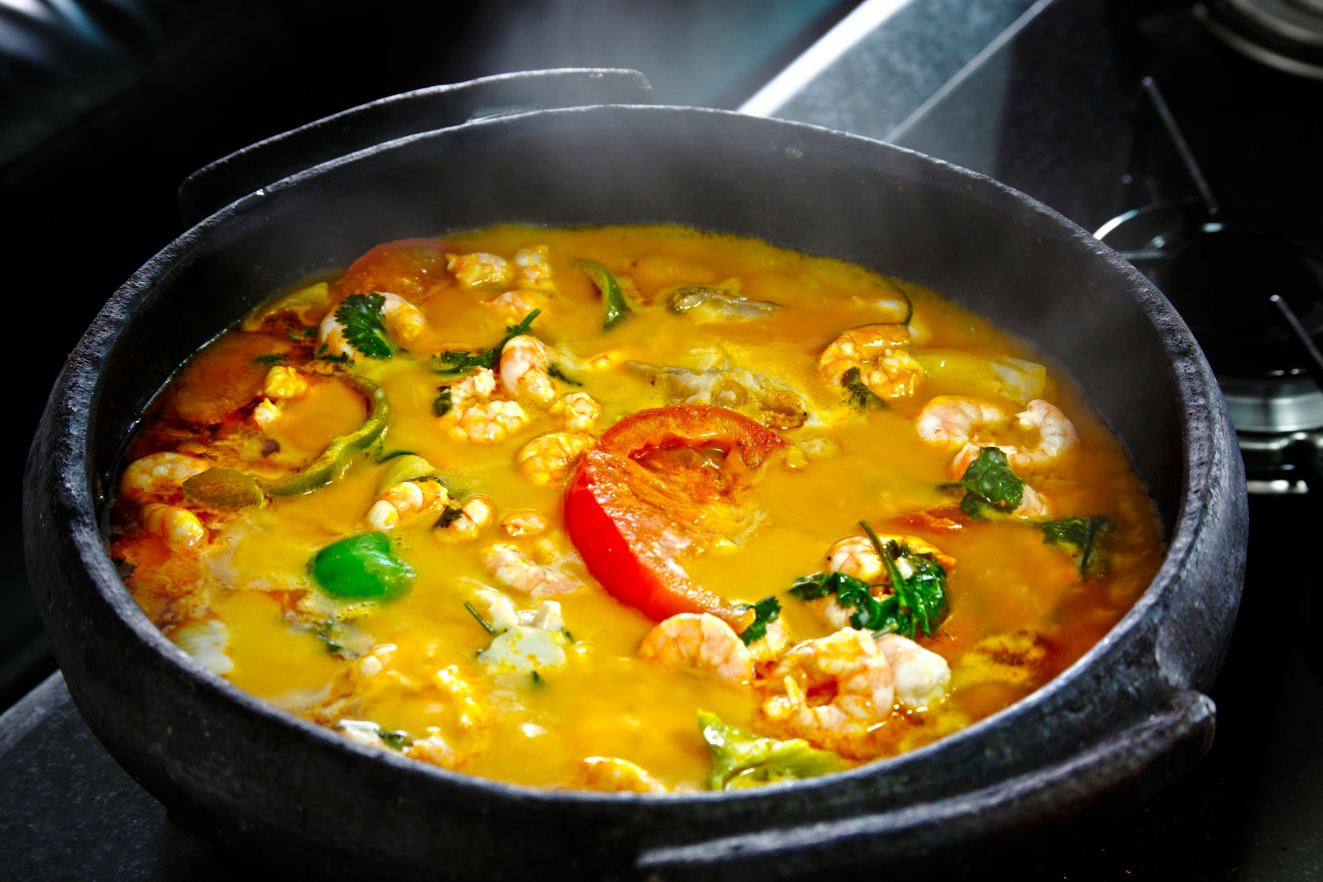 Moqueca de Camarão Rápida, Suculenta e Deliciosa. Não perca!
