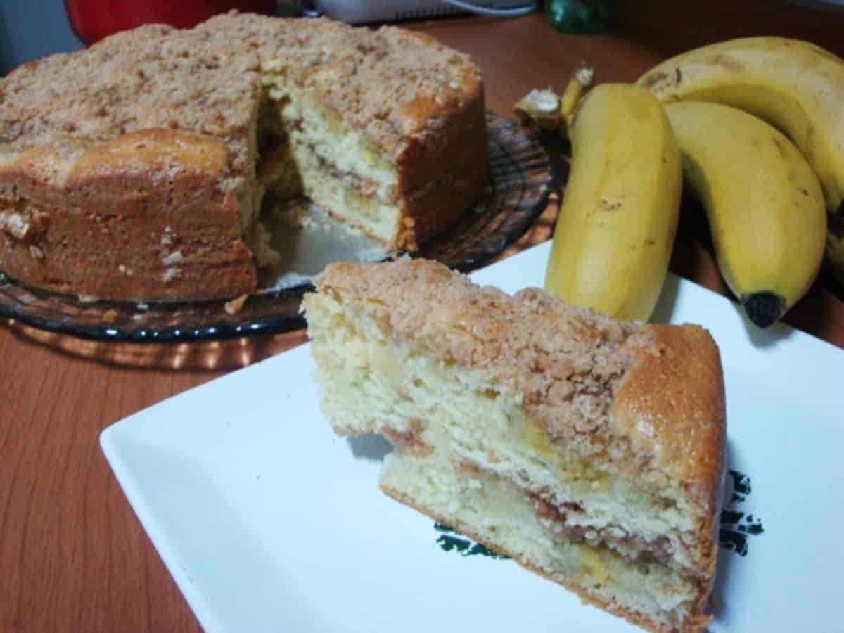 Bolo cuca de banana delicioso igual da melhor padaria de São Paulo de um jeito fácil de fazer
