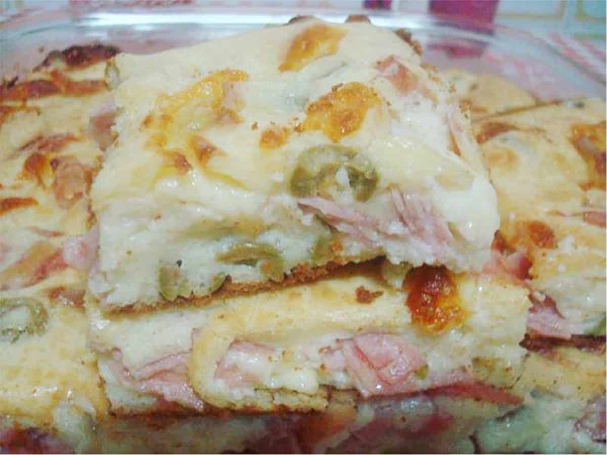 Torta de queijo, presunto e frango deliciosa, feita rapidinho no liquidificador