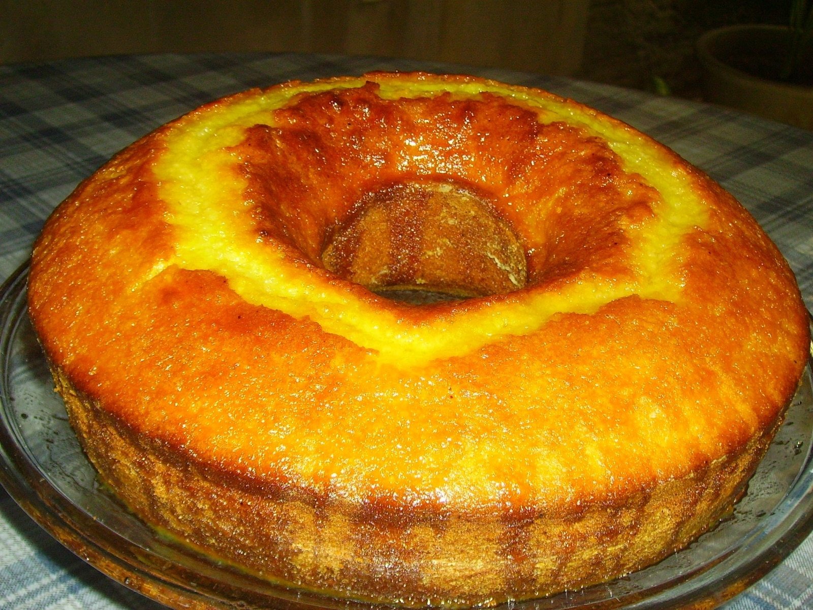 Receita de bolo de laranja fofinho feito no liquidificador receita tradicional da fazenda