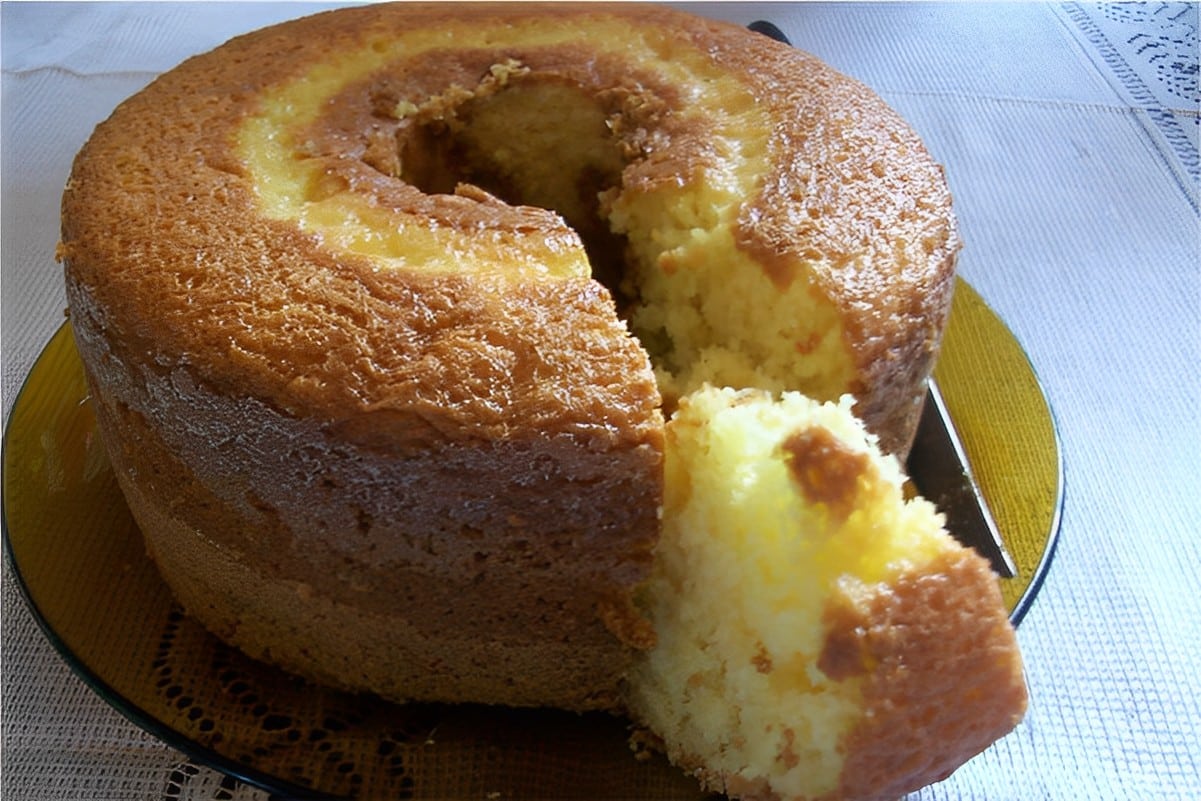 Bolo de fubá com laranja feito no liquidificador um bolo delicioso de hotel fazenda