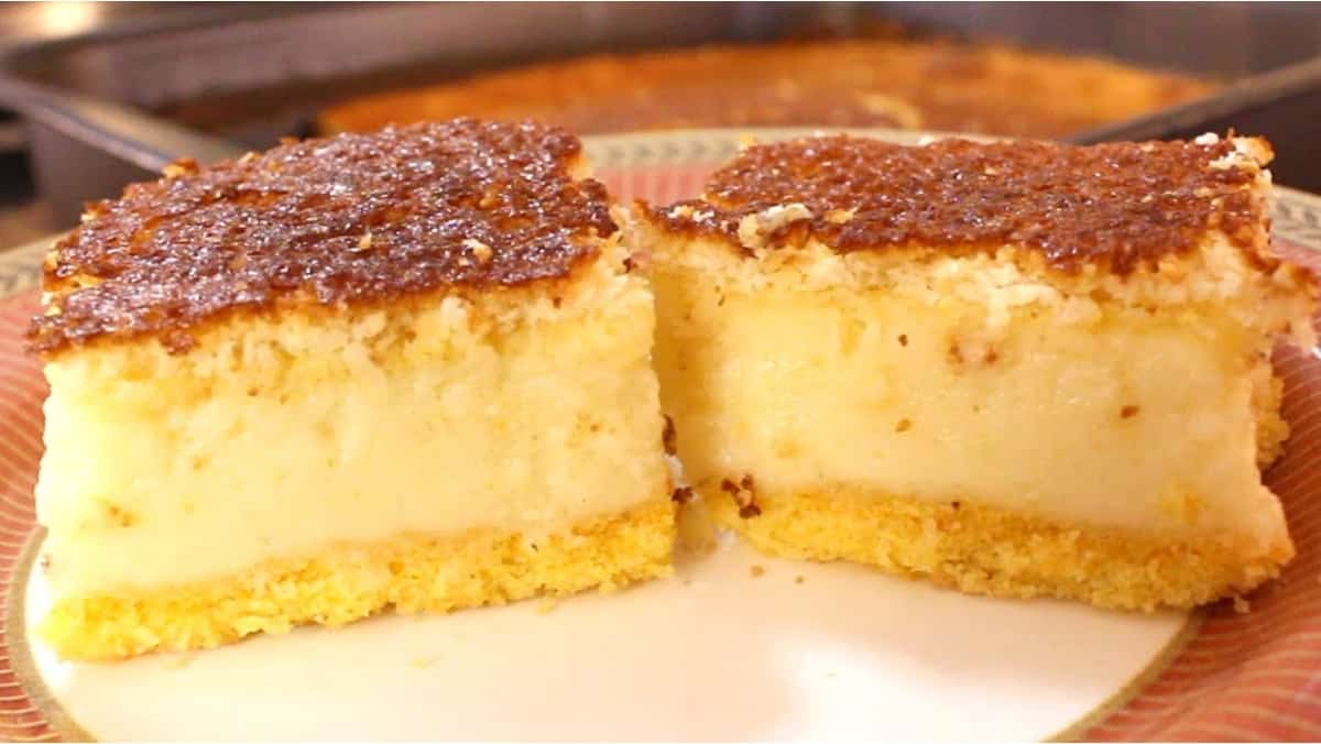 Bolo de fubá cremoso com queijo igual da roça muito fácil é só bater no liquidificador e assar