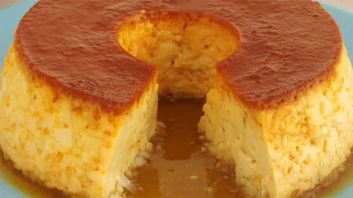 Pudim de milho feito com milho de latinha muito cremoso e fácil de preparar