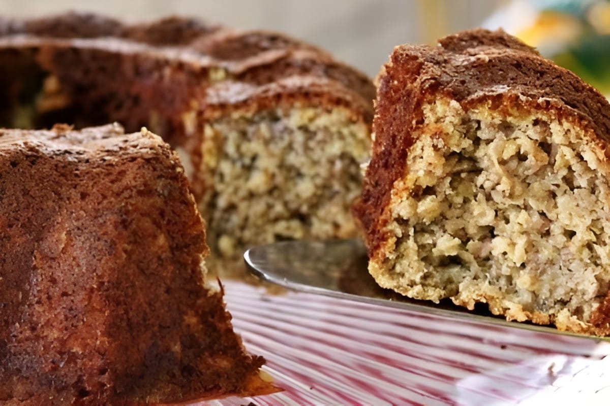 Bolo de banana com aveia nutritivo fofinho e leve pra comer sem culpa
