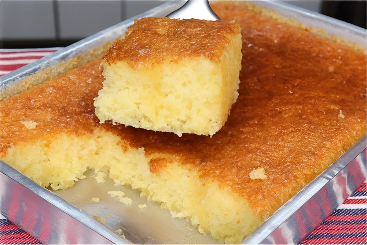 Bolo de laranja amanteigado caipira macio e fofinho derrete na boca