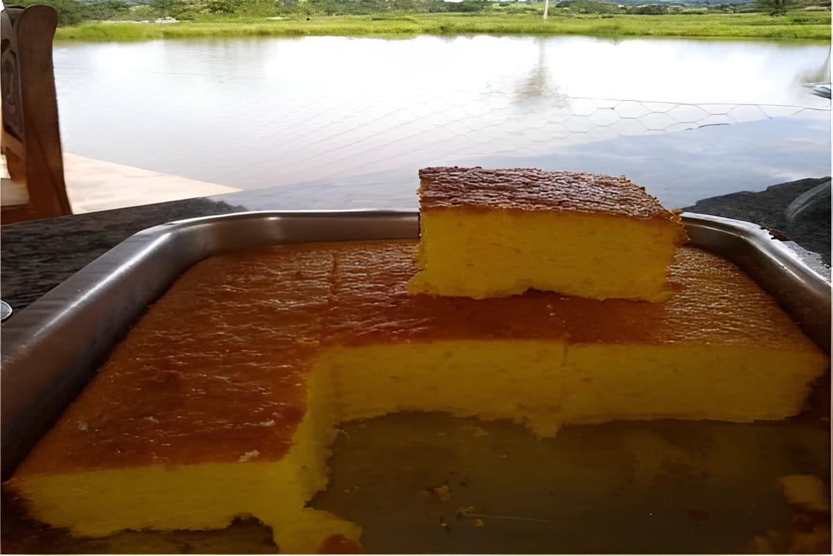 Receita de bolo de milho da fazenda com farinha de milho prático fácil e delicioso
