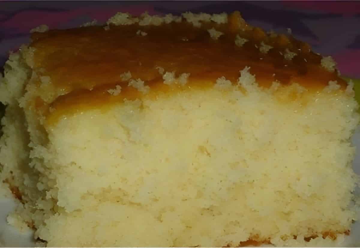 Bolo simples de manteiga e leite aquele bolo gostoso e fofinho para acompanhar o café