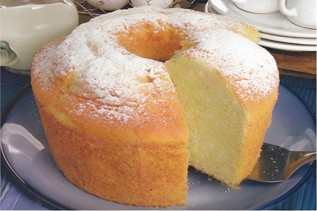Bolo levíssimo da vovó um bolo simples com farinha de trigo e maisena para seu café