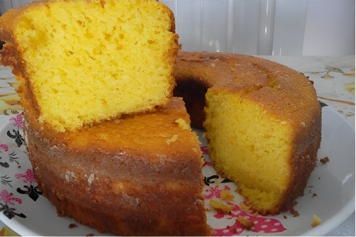 Bolo de milho da fazenda receita tradicional que faz sucesso no interior