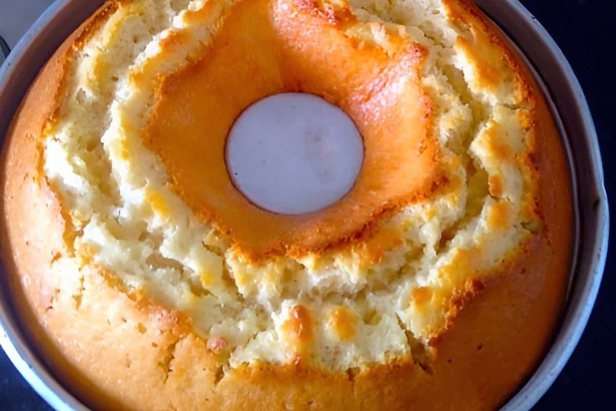 Bolo de tapioca assado no forno um bolo da vovó feito com tapioca uma delícia