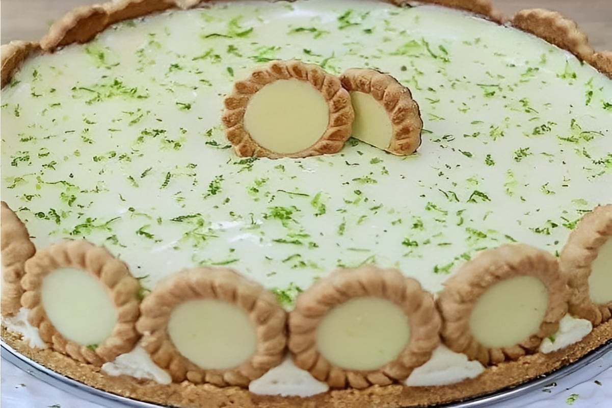 Torta de limão decorada uma sobremesa econômica que vai deixar sua mesa linda