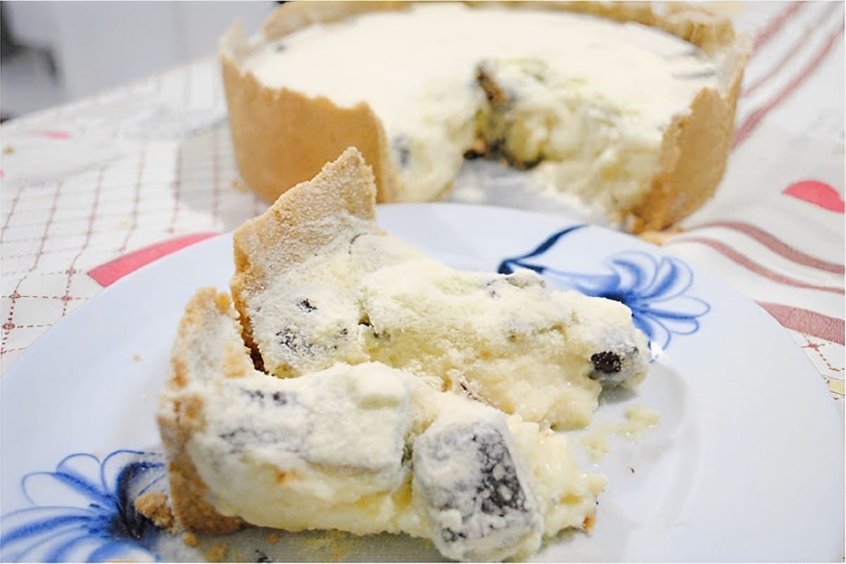 Torta mousse de Leite Ninho com Bis uma torta prática e deliciosa para seu fim de semana