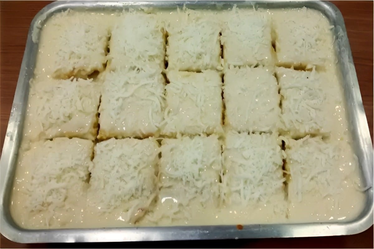 Bolo de leite de coco com coco ralado receita que minha avó fazia na minha infância