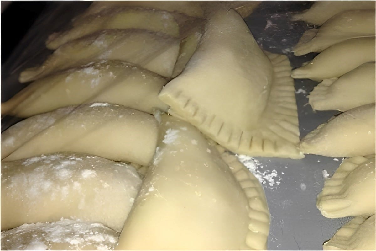 Massa de pastel de feira uma massa de pastel caseira para fazer pastéis recheados incríveis