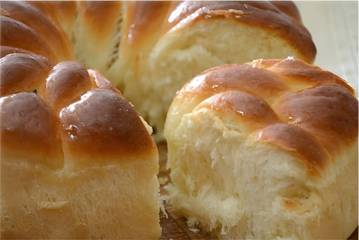 Rosca doce caseira igual da padaria para seu café da manhã ou lanche da tarde
