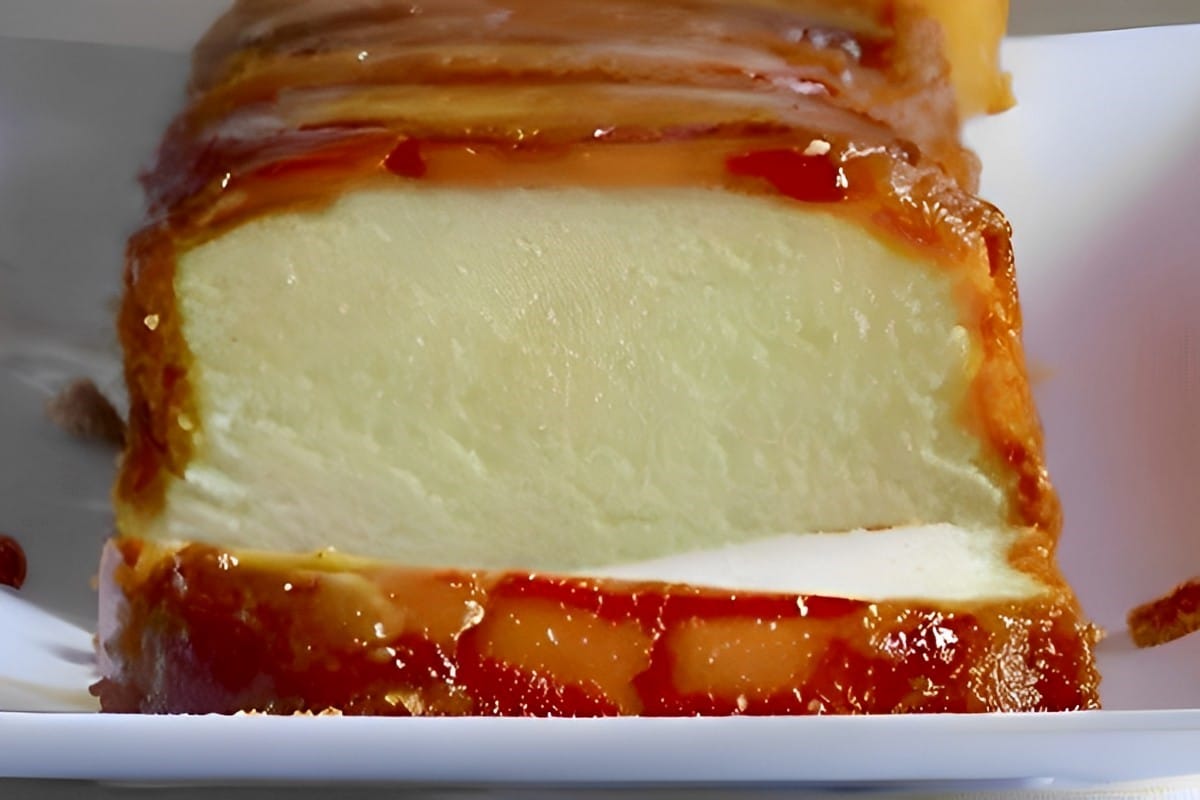 Esse bolo de banana é tão fácil que até quem não sabe cozinhar consegue fazer