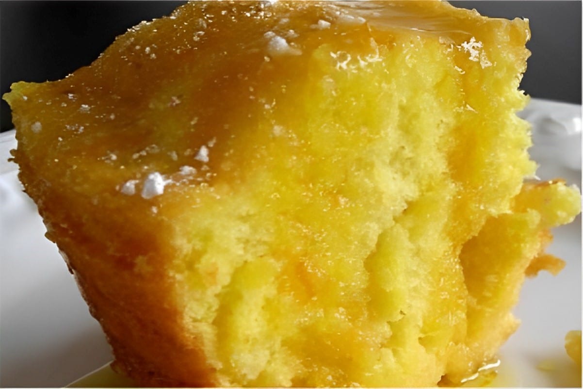 Bolo de laranja da fazenda muito fácil e delicioso feito no liquidificador igual vovó fazia