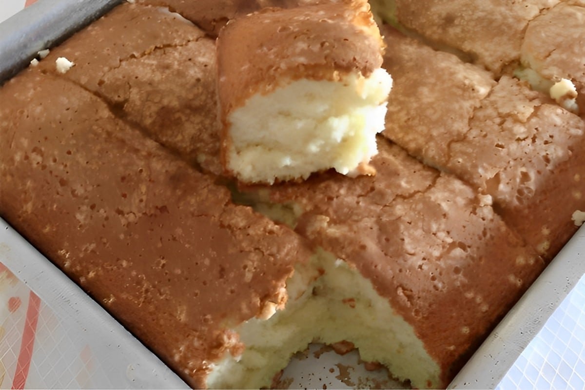 Bolo de nada um bolo simples para comer no lanche ou café da manhã