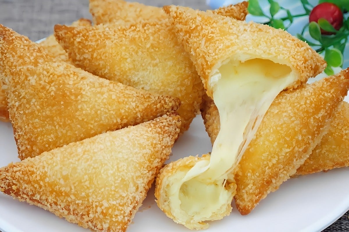 Pão frito recheado um lanchinho prático e delicioso para qualquer hora do dia