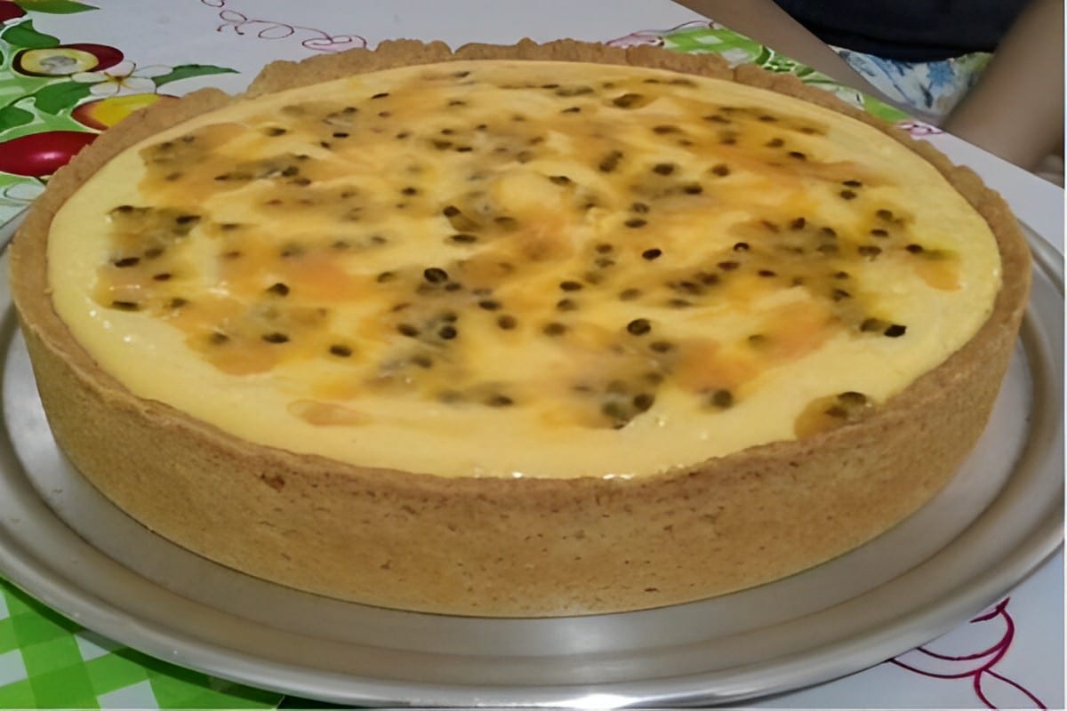 Torta de maracujá rápida e prática a sobremesa perfeita para o final de semana