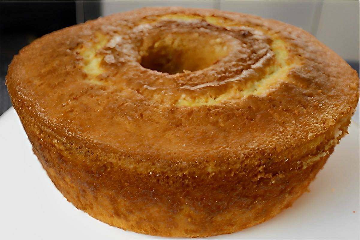 Bolo de creme de leite da vovó um bolo simples rápido e prático para seu café ou lanche