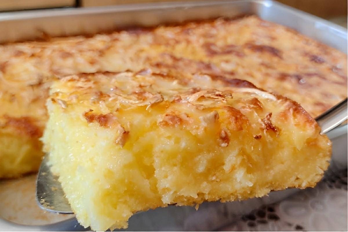 Bolo de mandioca aipim ou macaxeira tão fácil que até quem não sabe cozinhar consegue fazer