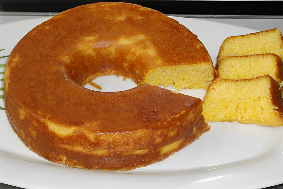 Bolo de milho muito cremoso parece uma pamonha feito no liquidificador